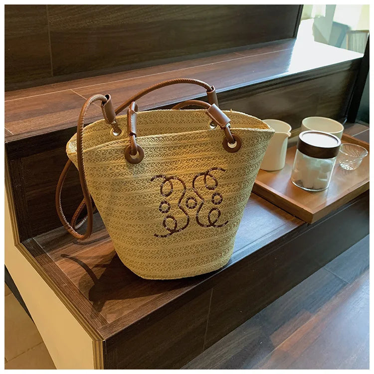 Fashion Retro Shoulder Bag Women Handbag Luxury Brand Designer Tote Women Straw Shoulder Messenger Bag Elegant Ladies Beach Bags