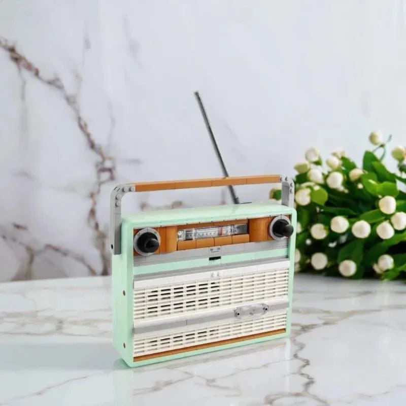 2024 new retro radio model building blocks 1970s transistor radio musicians home decoration assembling building blocks toys chil