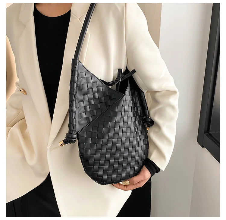 Famous Designer Women's Handbag With Convertible Shoulder Strap Leather Luxury Brand Elegant Spacious