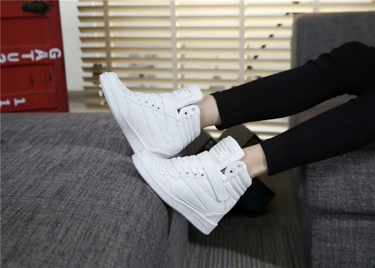 2023 Autumn Designer Wedges White Platform Sneakers Women Shoes Leather Black High Top Sneakers Hidden Increasing Basket Femme