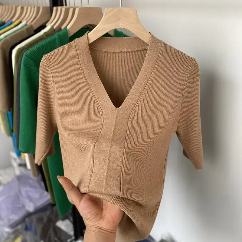 2025 Summer New T-shirts for Women Elegant Fashion Short Sleeve T-shirt Female Trend Tops Ladies Tees Basic Tops Clothing