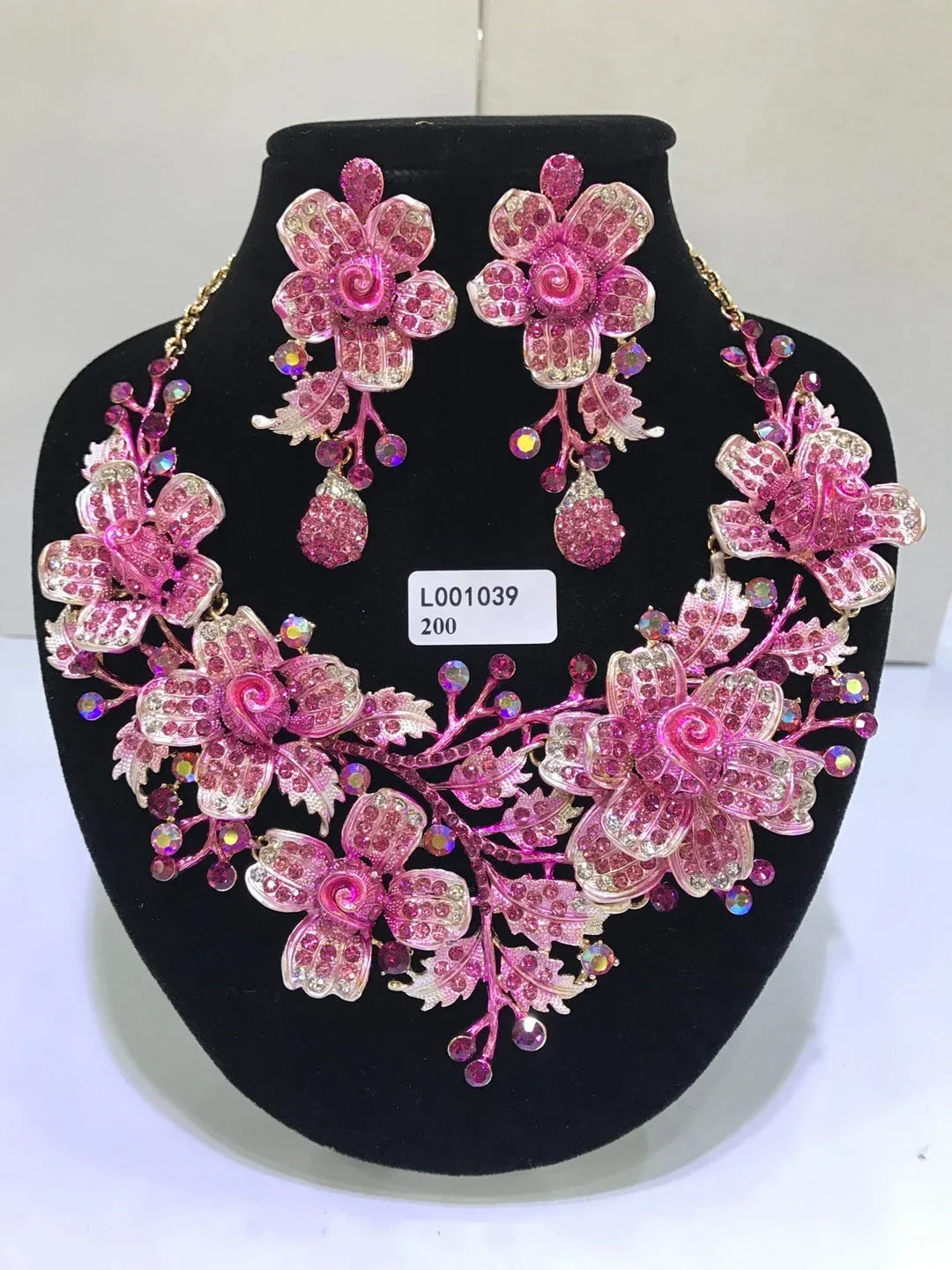 Women Luxury Necklaces Set Wedding Delicate Fashion Jewelery Set Crystal Rhinestone Earrings Jewelry Sets