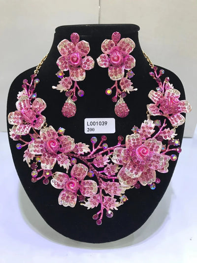 Women Luxury Necklaces Set Wedding Delicate Fashion Jewelery Set Crystal Rhinestone Earrings Jewelry Sets