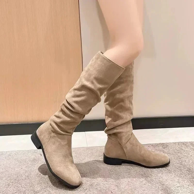 Women's fashion boots stylish round-toed designer high boots, simple nude pleated plus-size women's boots for autumn and winter