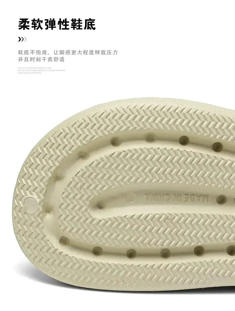 2025 New Men's Clogs Slippers Sandal Men Garden Shoes Flat Sandals Male Sneakers Outdoor Home Clogs Slides Men Summer Shoes - Elanique