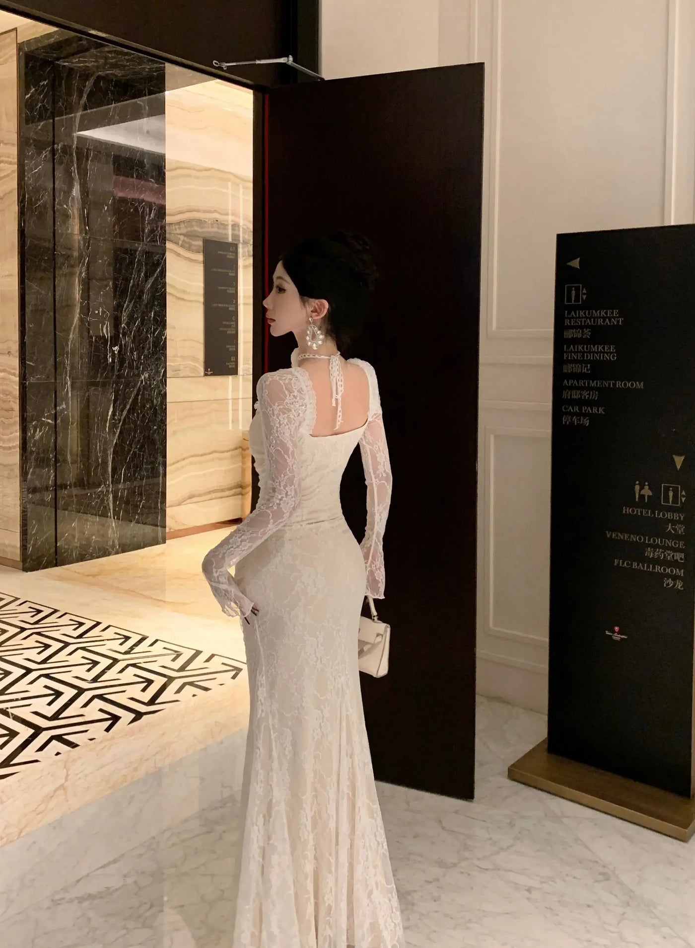 Women Korean Fashion Chic Luxury Evening Dress Autumn Winter White Lace Diamond Square Collar Dress 2025 Elegant Mermaid Dresses