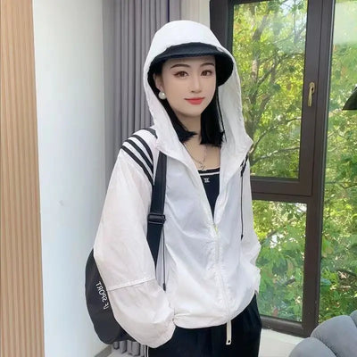 Summer Female Breathable And light Fashion Hooded Loose Ultraviolet-Proof Sunscreen Clothing Jacket Women New Sunscreen Tops