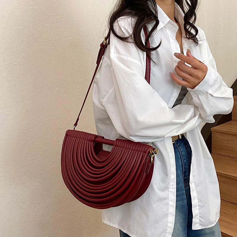 Handbags for Women 2025 New Gold Luxury Designer Brand Handwoven Noodle Bags Rope Knotted Pulled Half Moon Silver Evening Clutch