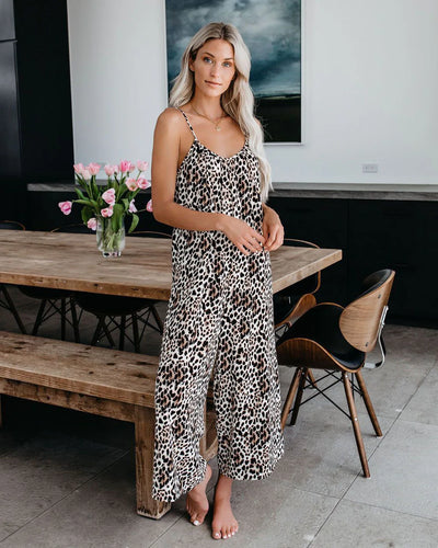Women's jumpsuit 2023 new women's clothing wholesale Russian European and American suspender sexy wide leg pants
