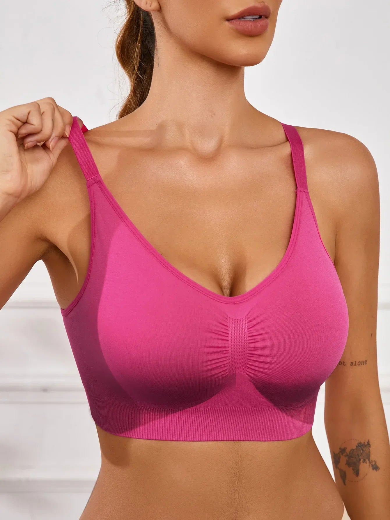 Women Yoga Bra Sport  Running Quick Drying Fitness Tops Padded Adjustable Seamless Bra
