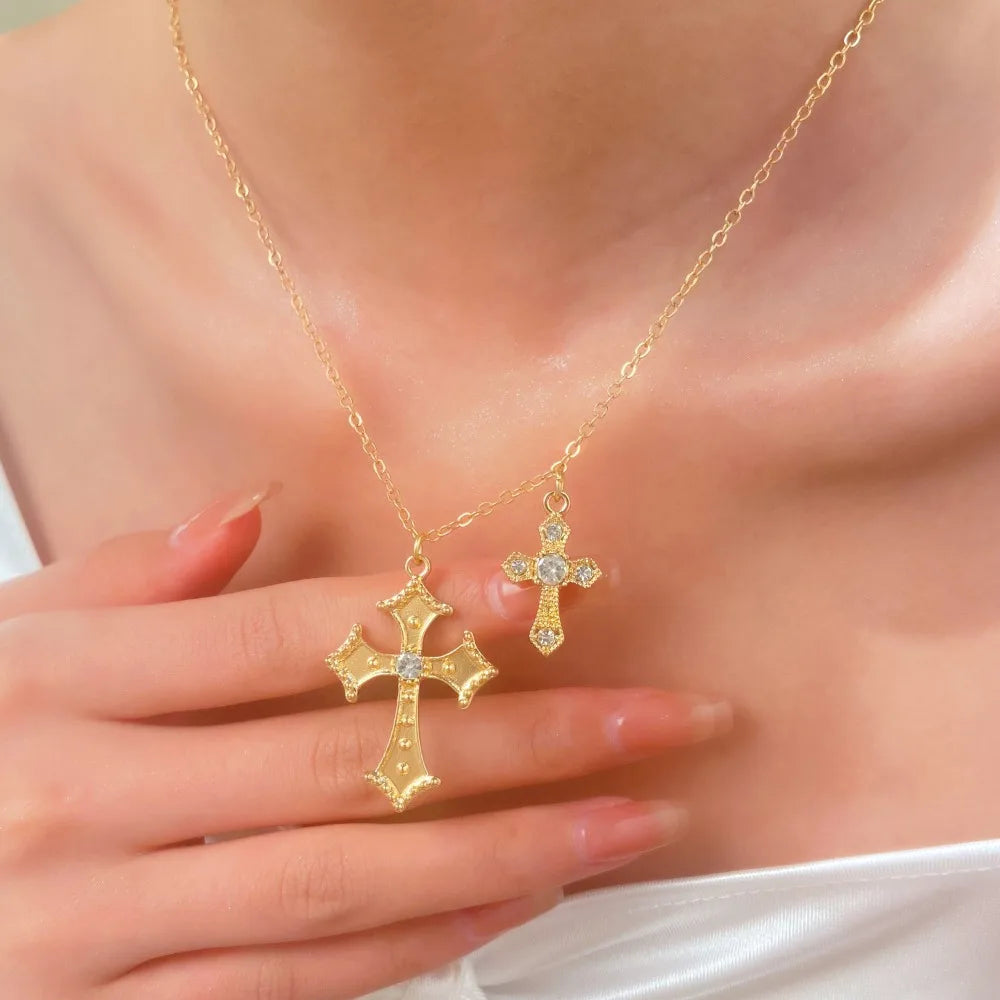 Retro Stereo Double Cross Pendants Long Necklace Baroque Court Sweater Chain for Women Fashion Gothic Jewelry Accessory Gifts