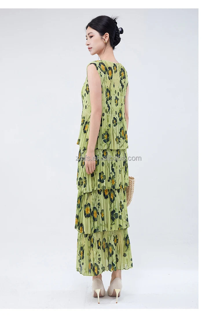 Women Dresses For Summer 2025 Miyake Pleated Dress Summer Fashion Holiday Style Printed Stretch Cake Dress