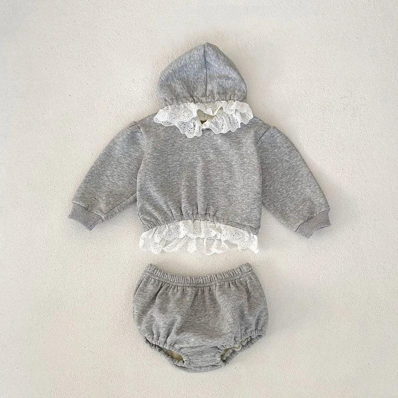 Autumn new style baby clothes 0-3 years old for girls, all-match clothes, lace pullover long-sleeved top + fart-bag pants set