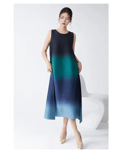 Womens Dresses Evening Dresses Ladies' Lssey Miyake Dress's High Sense Wear 2025 New Gradient Sleeveless Loose Long Dress Tide