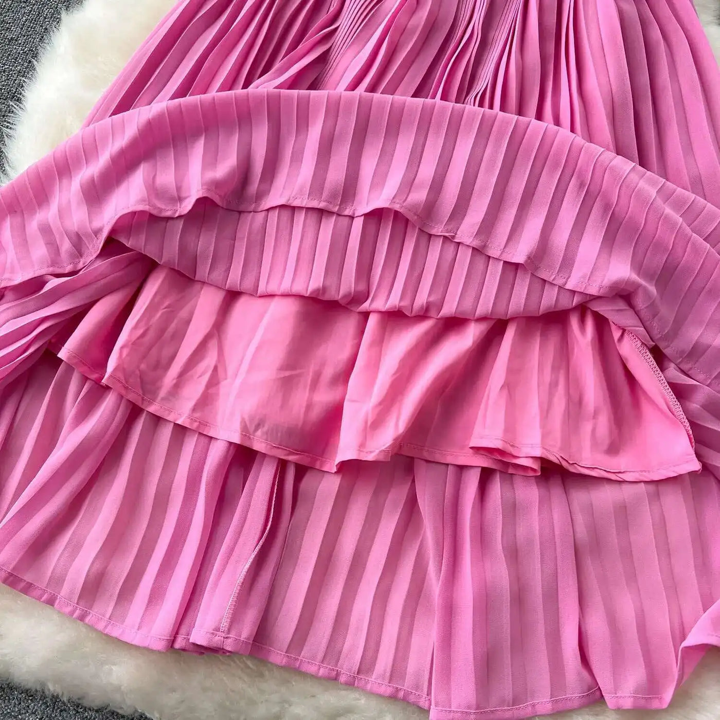 Designer 2025 Summer Pleated Chiffon Lace Long Dress Women Flower Embroidery Gold Button Belt Evening Party Dresses Wedding Robe