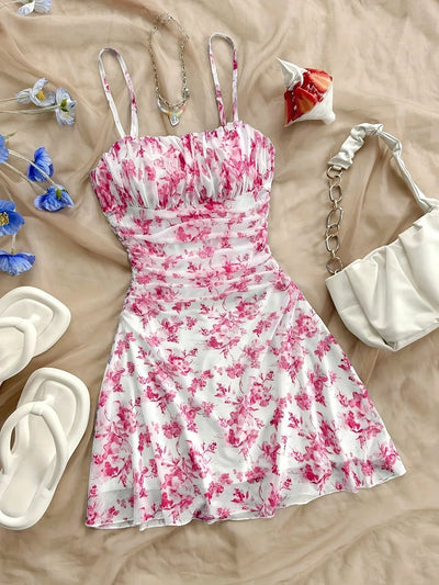 Women Summer Dresses 2025 New Sexy and Fashion Dress Romantic Field Simple Simple Elegant Dress