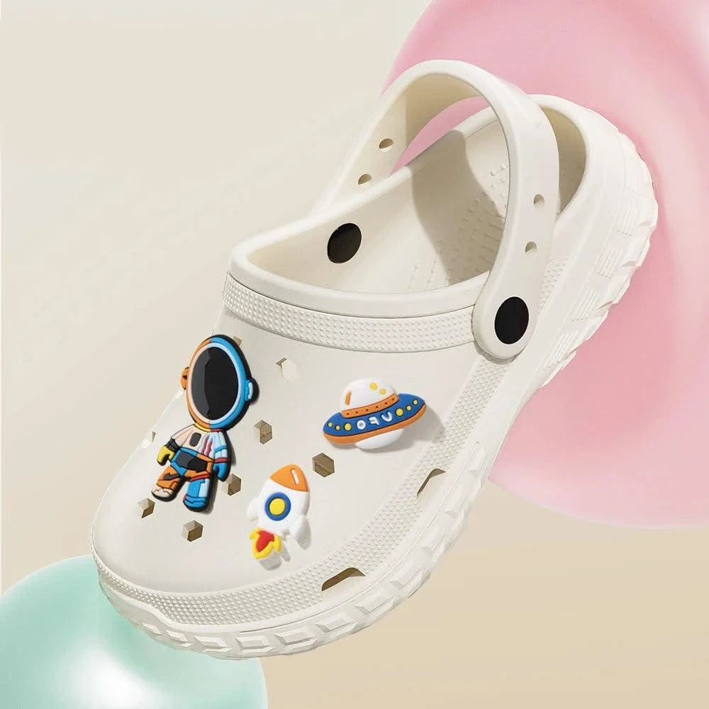 BASATU Cute Clogs Sandals DIY Cartoon Shoes Mules Clogs Boys Girls Sandals Non-slip Beach Slippers Summer Sandals Garden Shoes