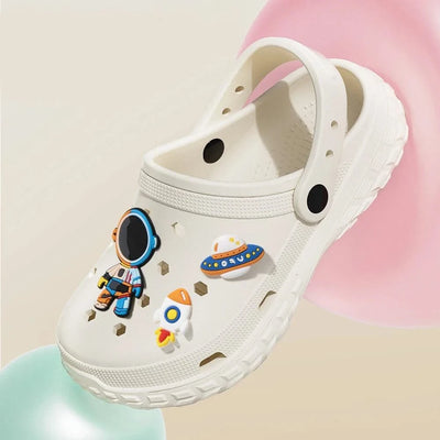 BASATU Cute Clogs Sandals DIY Cartoon Shoes Mules Clogs Boys Girls Sandals Non-slip Beach Slippers Summer Sandals Garden Shoes