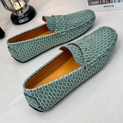 New Loafers Men Handmade Leather Dress Shoes Man Driving Flats Slip on Luxury Comfy Moccasins Black Party Shoes for Men