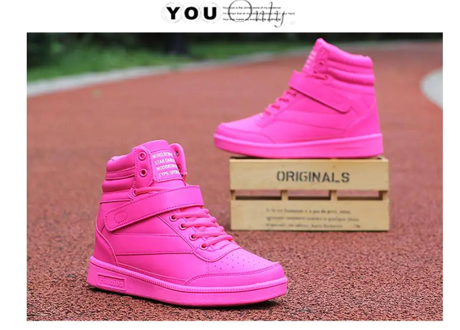 2023 Autumn Designer Wedges White Platform Sneakers Women Shoes Leather Black High Top Sneakers Hidden Increasing Basket Femme