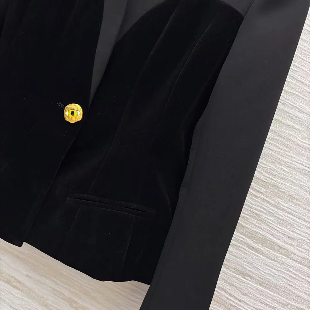 2025 New Autumn Black Velvet Wrapped Chest Panel Design Office Lady Jacket Women V-neck Long Sleeve Gold Eye Button Elegant Coat