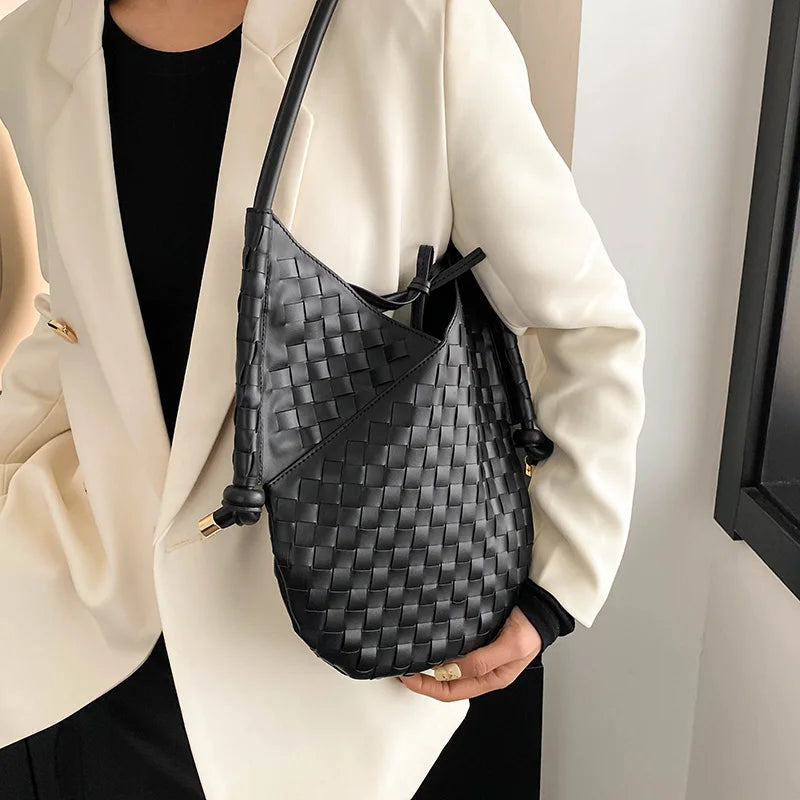 Famous Designer Women's Handbag With Convertible Shoulder Strap Leather Luxury Brand Elegant Spacious