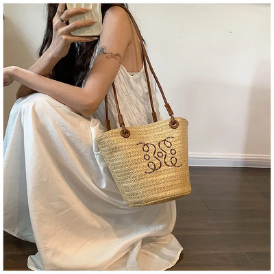 Fashion Retro Shoulder Bag Women Handbag Luxury Brand Designer Tote Women Straw Shoulder Messenger Bag Elegant Ladies Beach Bags