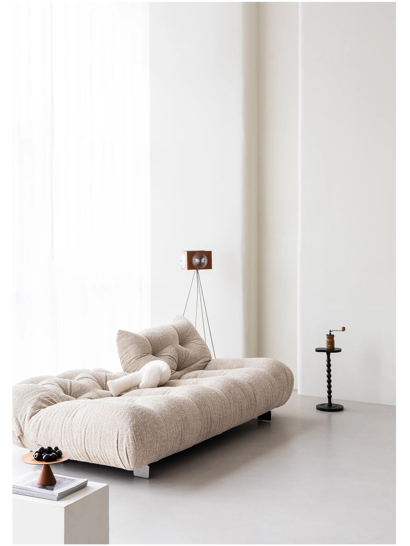 Alpaca Velvet Creamy Style Sofa Bed Foldable for Small Rooms Multifunctional for Lounging Sleeping Lazy Comfort Furniture FYLS