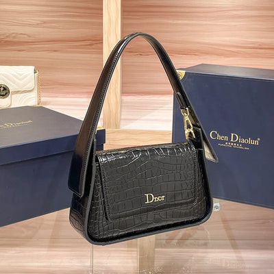 Classic Women's Handbag in Leather, Shoulder and Crossbody Bag Style, Luxury Elegant Design for Ladies By Famous Designer