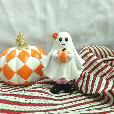 Home resin Halloween decorations, cute ghost desktop ornaments