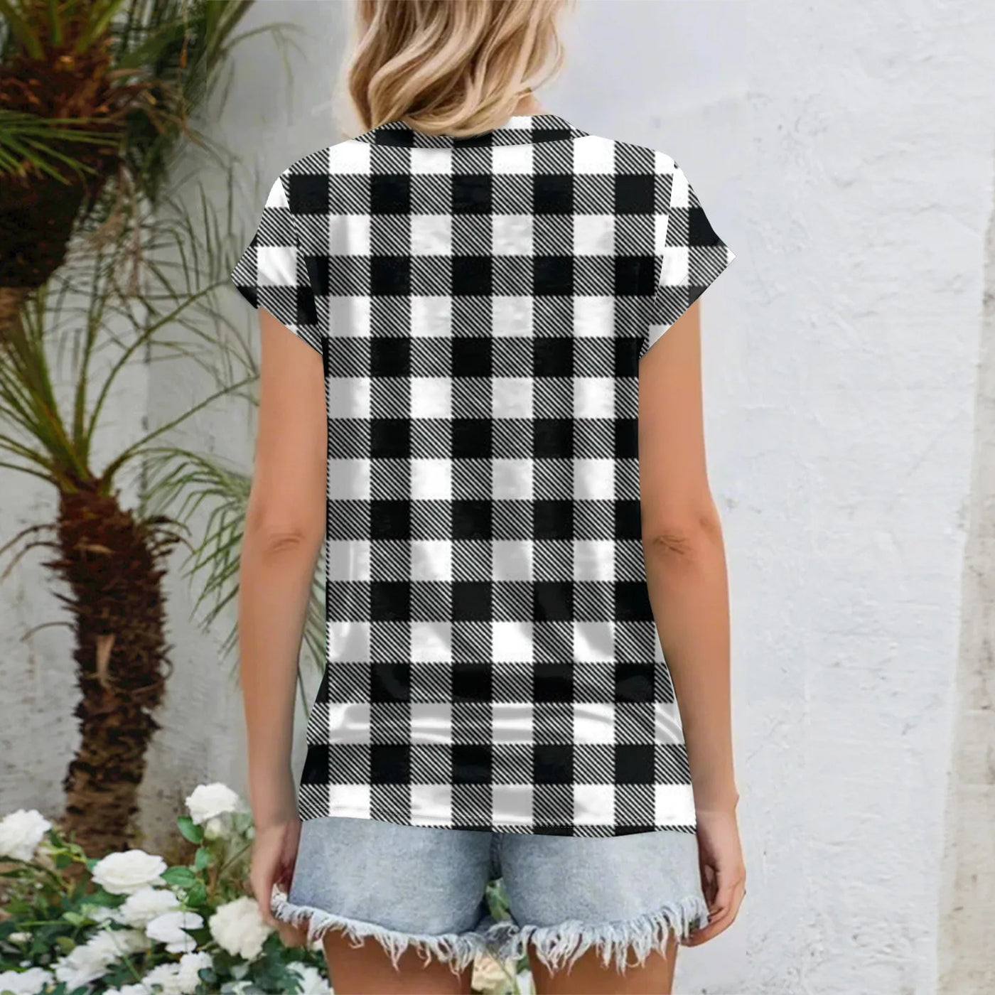 Womens Summer Tops Going Out Workout Outfits Spring Short-sleeved T Shirts Business Casual Dressy Fashion Trendy Clothes 2025