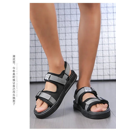 Men Sandals 2024 Trending Men's Luxury Sandals Man Summer 2024 Shiatsu Slippers Flat Sandal Beach Shoes Platform Sandals. Mens