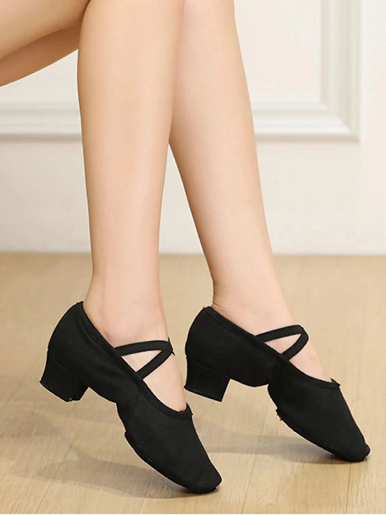 Women Dance Shoes Girls Ballet Jazz Salsa Shoes Soft Sole Low Heels Kids Dancing Slippers Pink Black Red Children Latin Sneakers