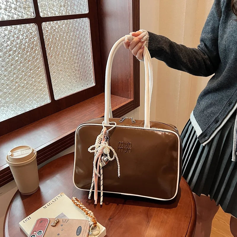 Designer Bowling Tote Women's Oversized Shoulder Bag, High-Capacity Office Handbag, Fashionable Minimalist Crossbody Purse