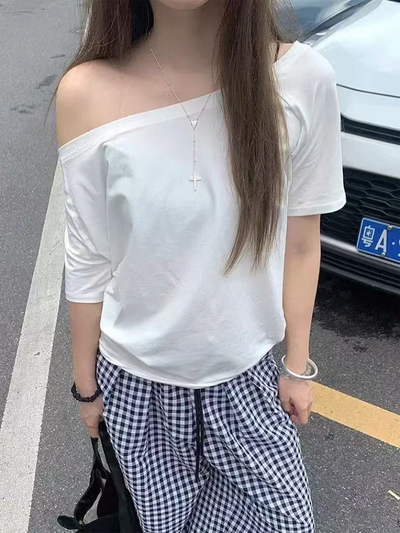 T-shirts Women Niche Design Off Shoulder Solid Short Sleeve Summer Chic Loose Casual Daily Simple Sexy Korean Trendy Street Tops