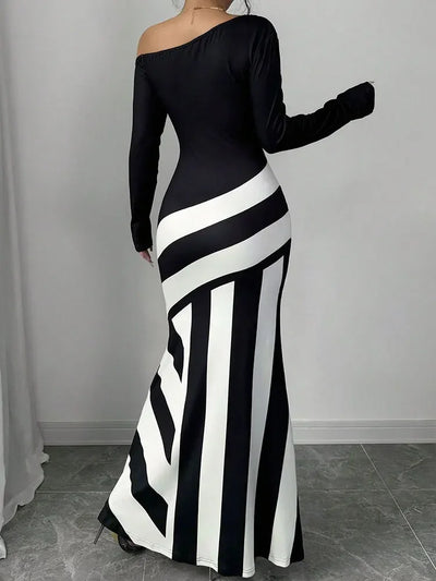 New Women Maxi Dresses Autumn Streetwear Fashion Black White Patchwork Casual Slim Dresses Elegant Female Knitted Dress Clothing