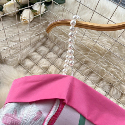 Women's Dress 2025 Summer Light Luxury Three-Dimensional Butterfly Butterfly Waist Cinched Suspender Printed Large Swing Dress
