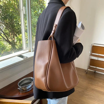Luxury Tote Bag Woman 2025 Trend Large Capacity Female Shoulder Bag High Quality Leather Simple Designer Woman Handbag Purse
