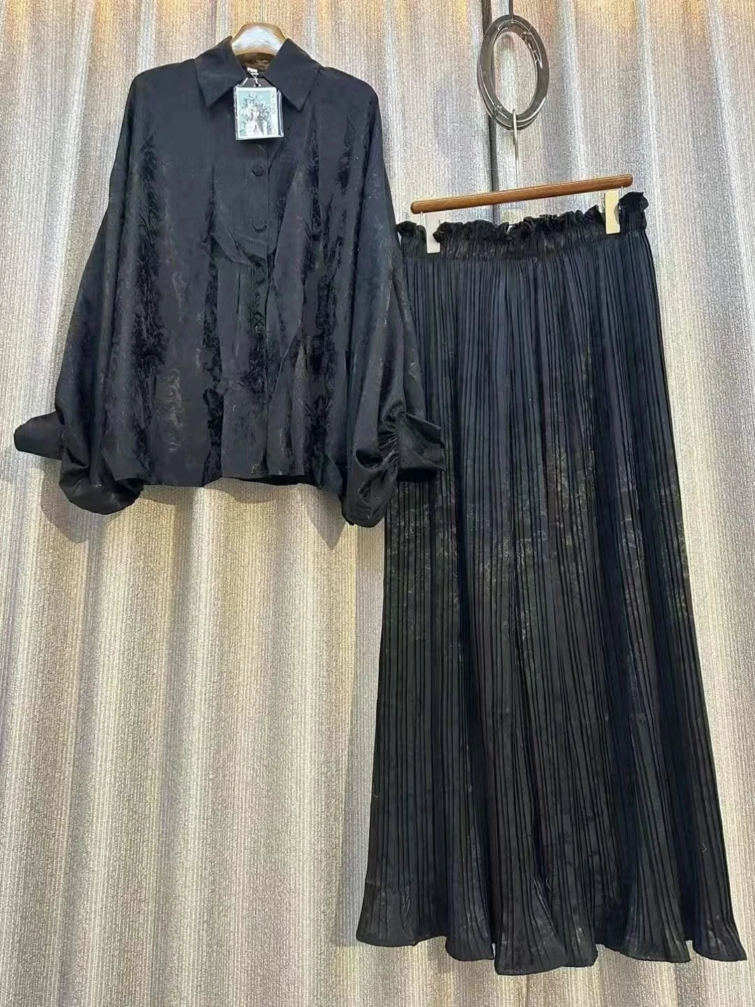Summer Outfits For Women 2023 Fashion Set Chic and Elegant Wide Printed Shirt Two-piece High Waist Pleated Wide Leg Pants Sets