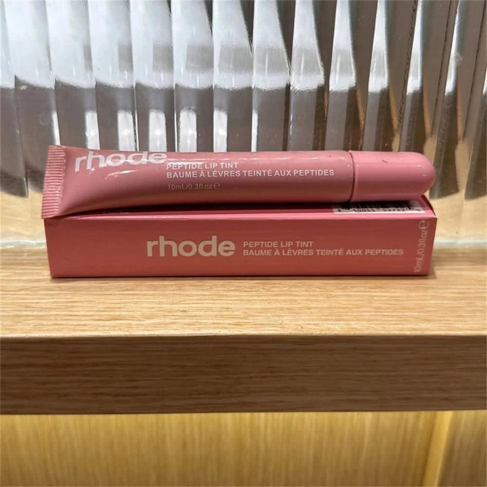 Luxury 17 Colors Soft Tube Mirror Super Model Lip Balm Long Lasting Moisturizing Makeup Lipstick Remove Dead Skin Mouth Care
