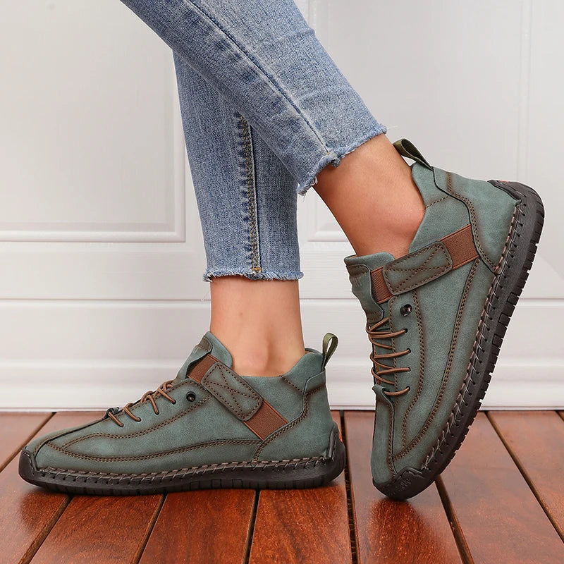 New Women's Boots Fashionable Simple Trendy Luxurious Brand Casual Shoes Waterproof Wear Resistant Soft Soled Platform Boots