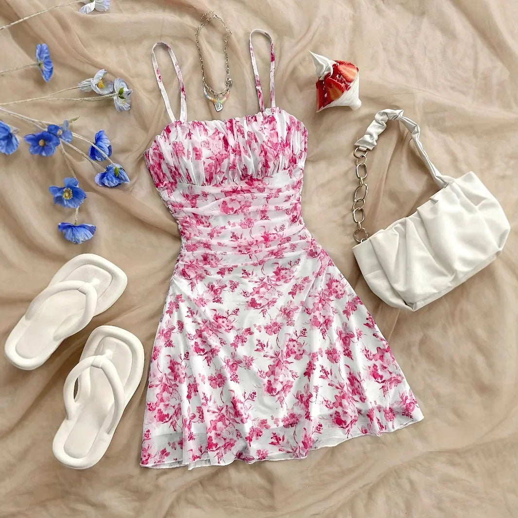 Women Summer Dresses 2025 New Sexy and Fashion Dress Romantic Field Simple Simple Elegant Dress