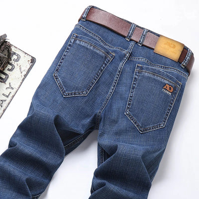 2024 Spring Summer New Men's Slim Thin Jeans Retro Light Blue Cotton Stretch Denim Pants Male Fashion Casual Brand Trousers