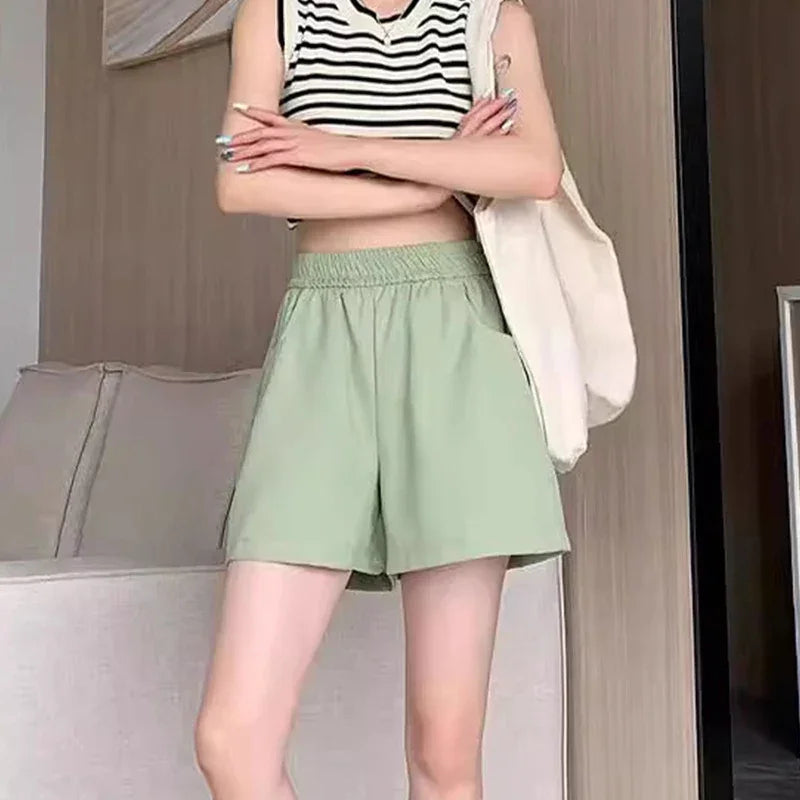 Women's 2025 Cargo Shorts High-Waisted Korean A-Line Wide Leg 3-Inch Summer Shorts Loose Casual Streetwear with Adjustable Waist