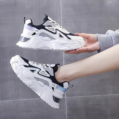 Sports shoes for women 2025 new fashion Korean version trendy fly woven breathable anti slip lightweight running shoes