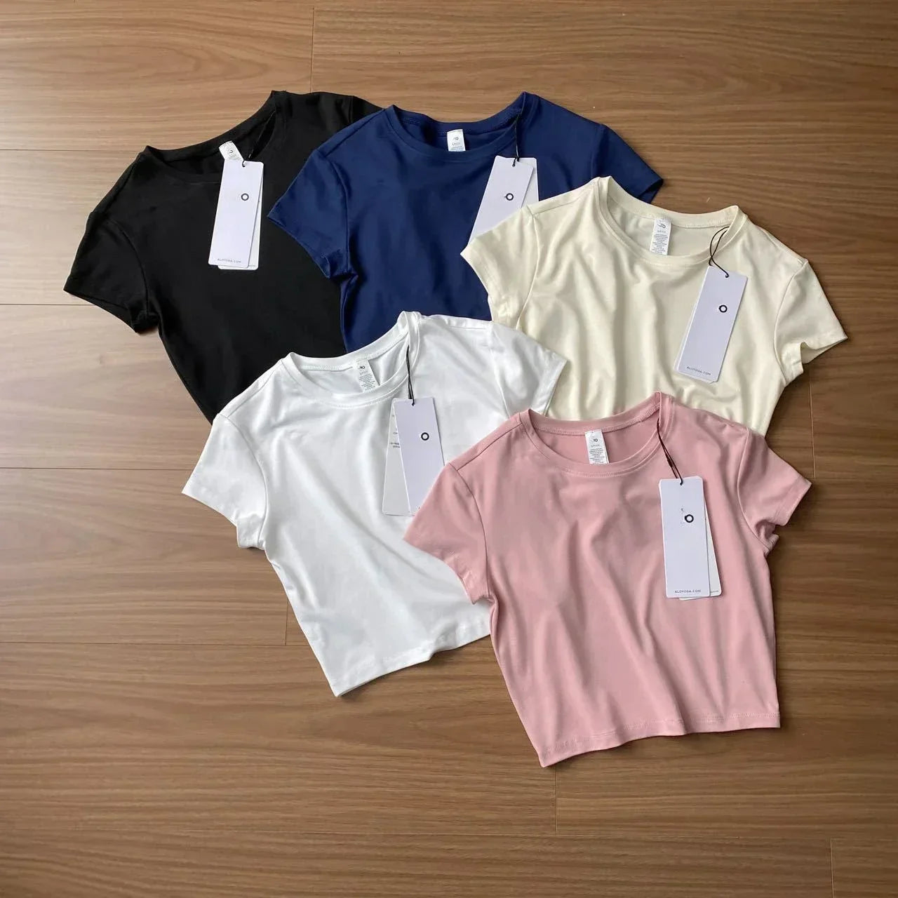 Women T-shirts 2025 Tops Solid Short Sleeve Loose O-neck Cotton Casual Ladies Shirts Harajuku Korean Summer Woman Tshirts