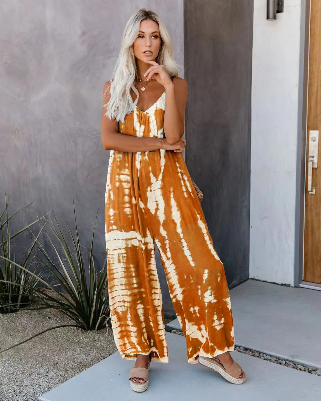 Women's jumpsuit 2023 new women's clothing wholesale Russian European and American suspender sexy wide leg pants