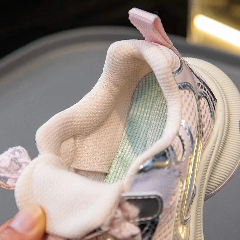 Children Sports Shoes 2025 New Spring Autumn Boys White Shoes Girls Breathable Mesh Casual Soft Sole Sneakers Kids Running Shoes