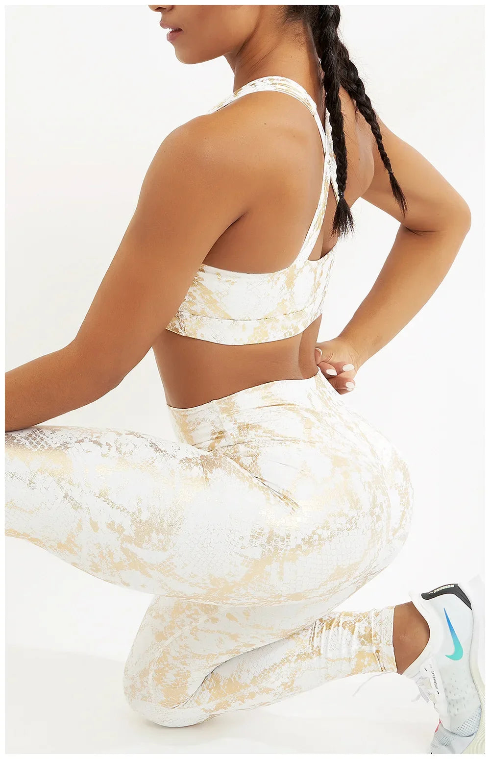 Snake Printed Yoga Pants Gilded Stretch Buttocks Sexy Casual Skinny Pants  For Women High Waist Elastic Fitness Sporty Leggings