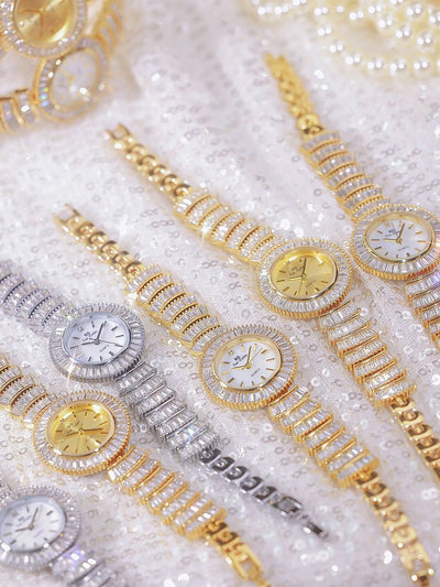 High-end Luxury Woman Watch Full Diamond Gold Silver Bracelet Women Fashion Quartz Wristwatches Ladies Rhinestone Clock
